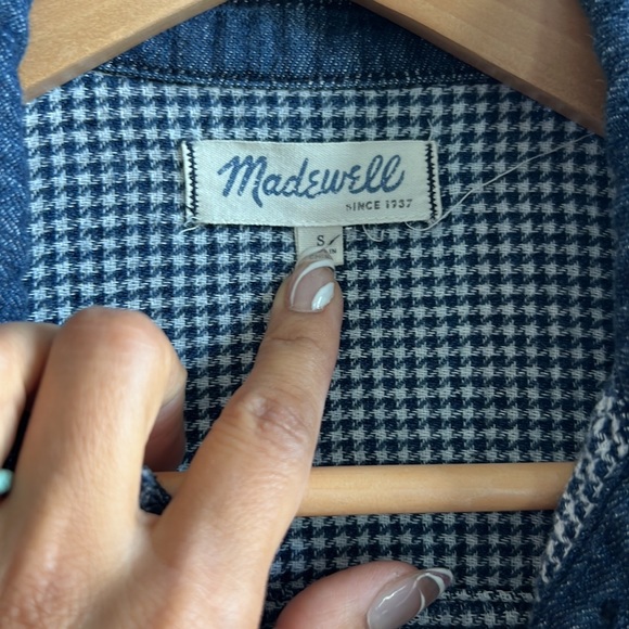 Madewell long Button down sleeve jacket shirt. - Picture 5 of 7
